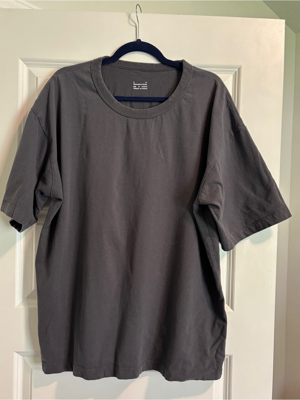 Men’s Gray Tee